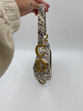 Load image into Gallery viewer, Dior black & white saddle bag