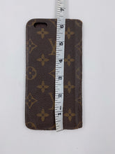 Load image into Gallery viewer, Louis Vuitton I phone 7 Case