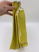 Load image into Gallery viewer, Hermès Espom Evelyne III