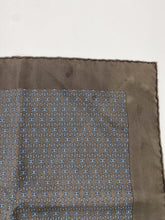 Load image into Gallery viewer, Hermes Square scarf