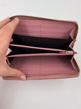 Load image into Gallery viewer, Gucci Pink Guccissima Zip Around Wallet