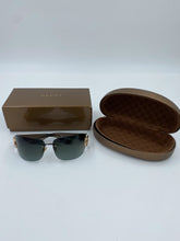 Load image into Gallery viewer, Gucci Frameless Square Sunglasses