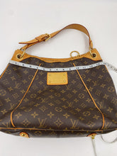 Load image into Gallery viewer, Louis Vuitton Gallíera Shoulderbag