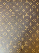 Load image into Gallery viewer, Louis vuitton Pengase 65 Monogram Suitcase