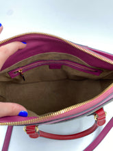 Load image into Gallery viewer, Gucci Linea Coated Canvas Tote