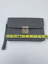 Load image into Gallery viewer, Louis Vuitton Taiga Neo Belaia Clutch