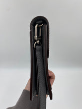 Load image into Gallery viewer, Louis Vuitton Taiga Neo Belaia Clutch