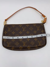 Load image into Gallery viewer, Louis Vuitton Monogram Pouchette
