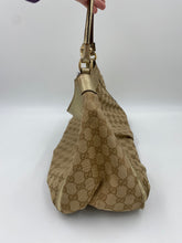 Load image into Gallery viewer, Gucci Canvas D Ring Abbey Hobo
