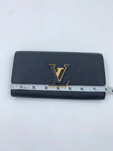 Louis Vuitton Portefeuille Capucines Taurillon Black Leather Wallet