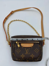 Load image into Gallery viewer, Louis Vuitton Monogram Mini Bumbag
